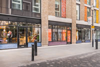 Clement steel door screens from the Jansen range look incredible on Berwick Street, situated in the Soho Conservation Area in London. It was imperative that the new fenestration was in keeping with the original architecture in the area.